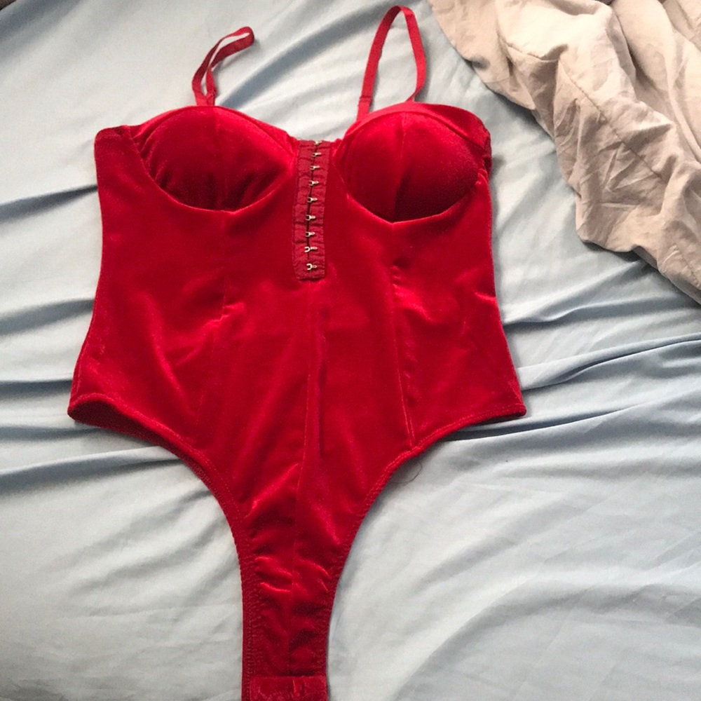 cute red body sute